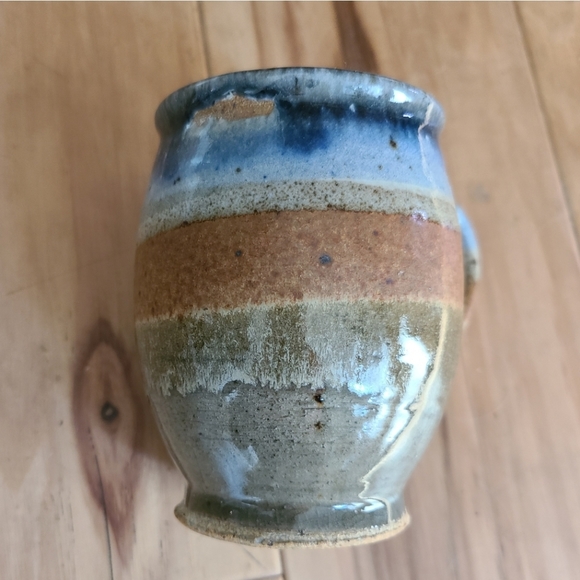 Vintage Handmade Ceramic Glazed Mug - Picture 4 of 6